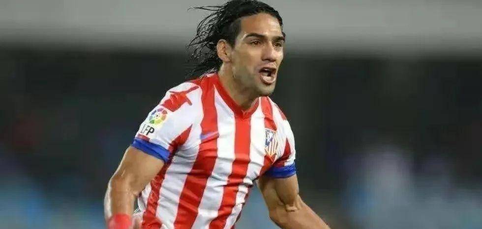 世界足坛一百零八巨星英雄排座次(七十二地煞星(上))_前锋_足球_中场