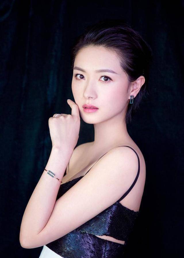 原创原创浪姐大火万茜为什么被这么多人表白她的原生家庭给了答案