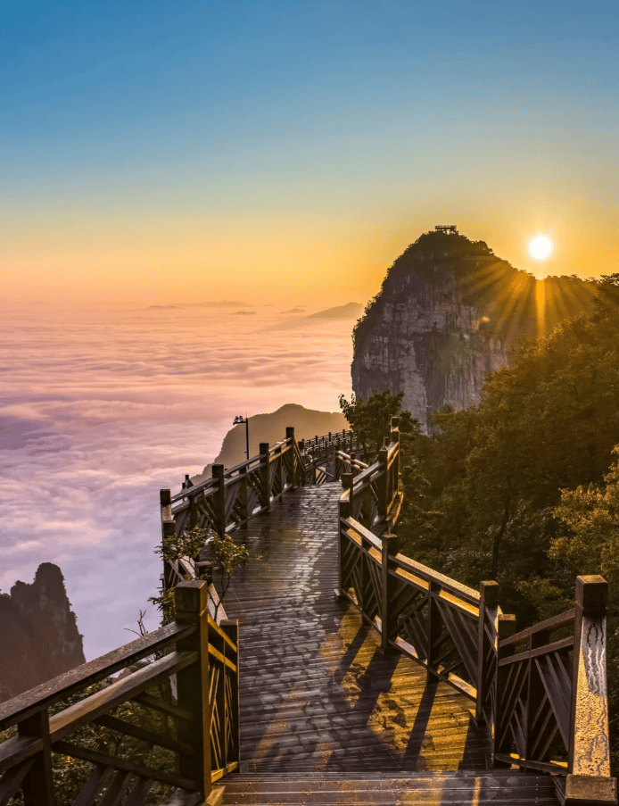 计划去张家界旅游五天四晚怎么玩张家界旅游这些景点必去