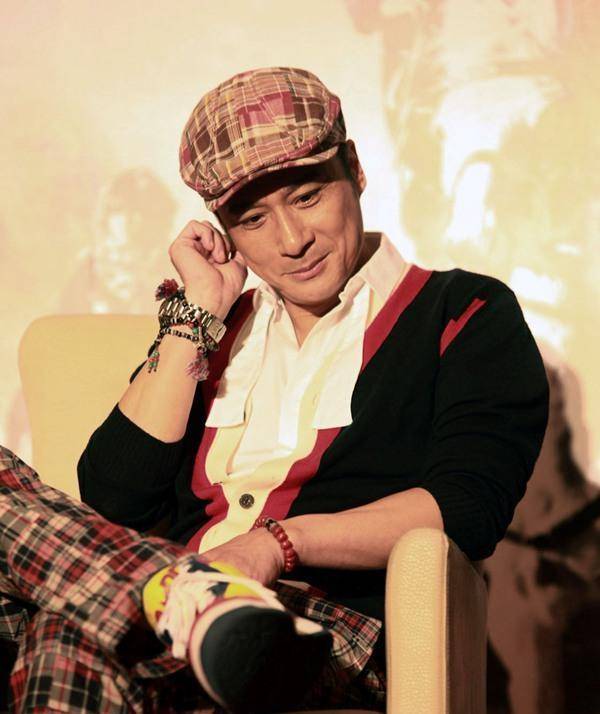 原创影帝吴镇宇与初恋相爱8年后分手现任妻子王丽萍是漂亮模特