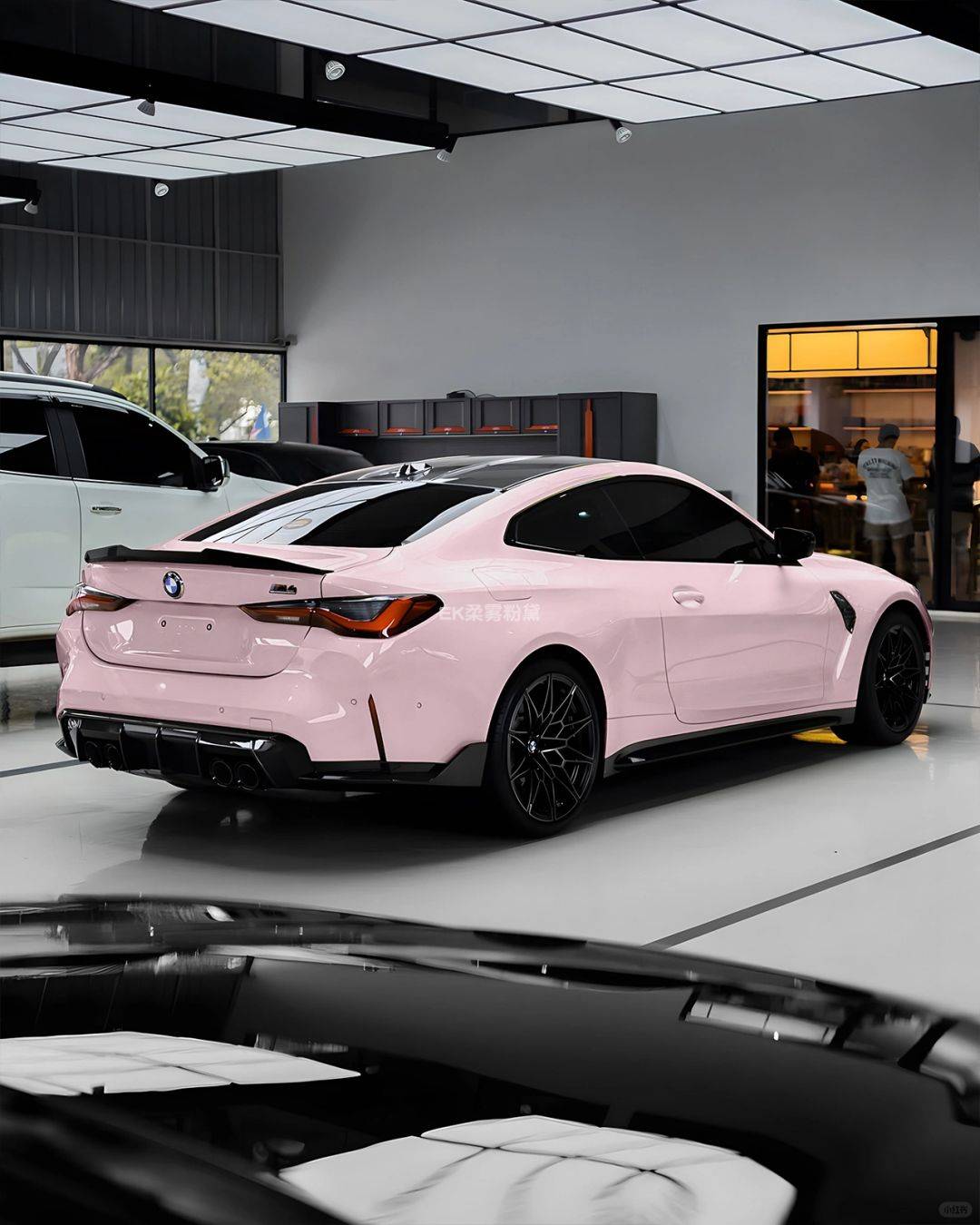 膜柔雾粉黛,既有东方的含蓄美,又不失现代的时尚感_美女_晨雾_浅粉色