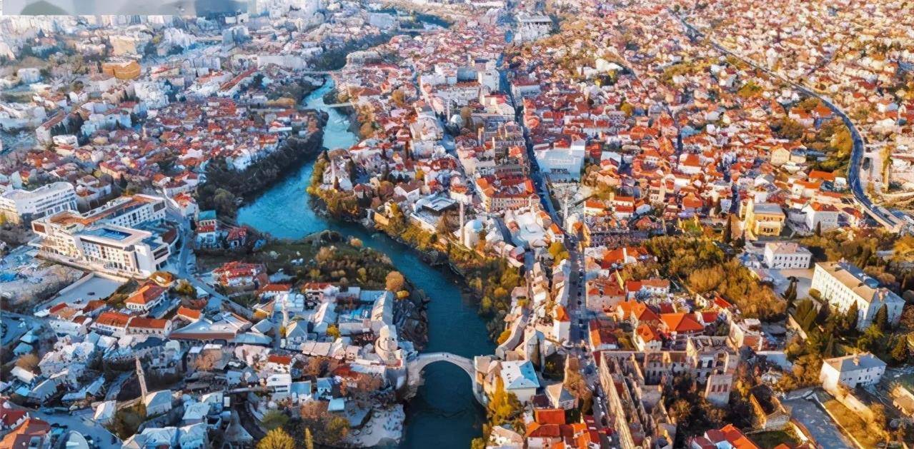 塞尔维亚有多顽强?丢失大半国土和所有出海口,却至今不肯屈服_国家_西