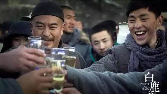 这些前辈却对他们赞赏有加_过程_汪龙_张嘉译