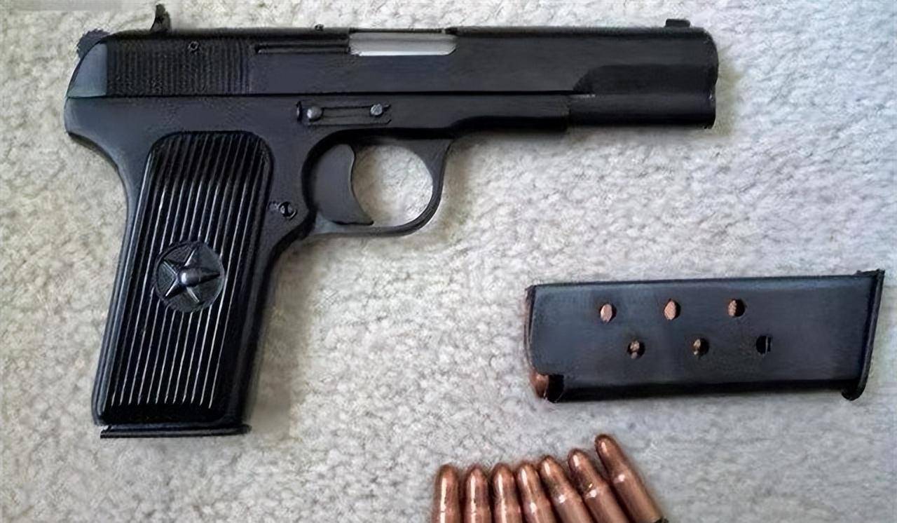 笨贼甘肃省第一起持枪抢劫运钞车案劫匪花3万买枪只抢到3千