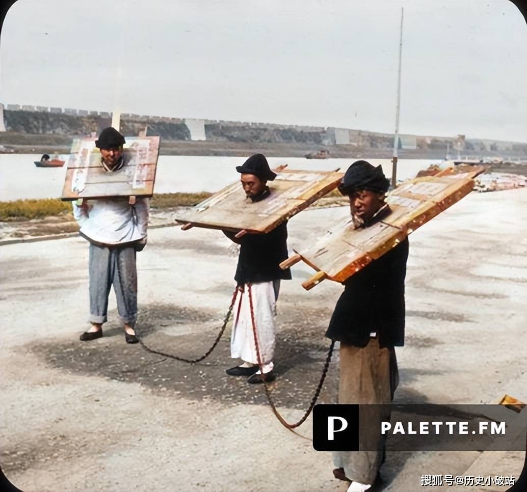 原创清末彩色老照片广州街头苏州河上的渔民满清官员家属河边洗衣的妇