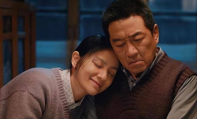 原创天呐求求导演来趟人间吧家里存款上百万的苦日子我不懂