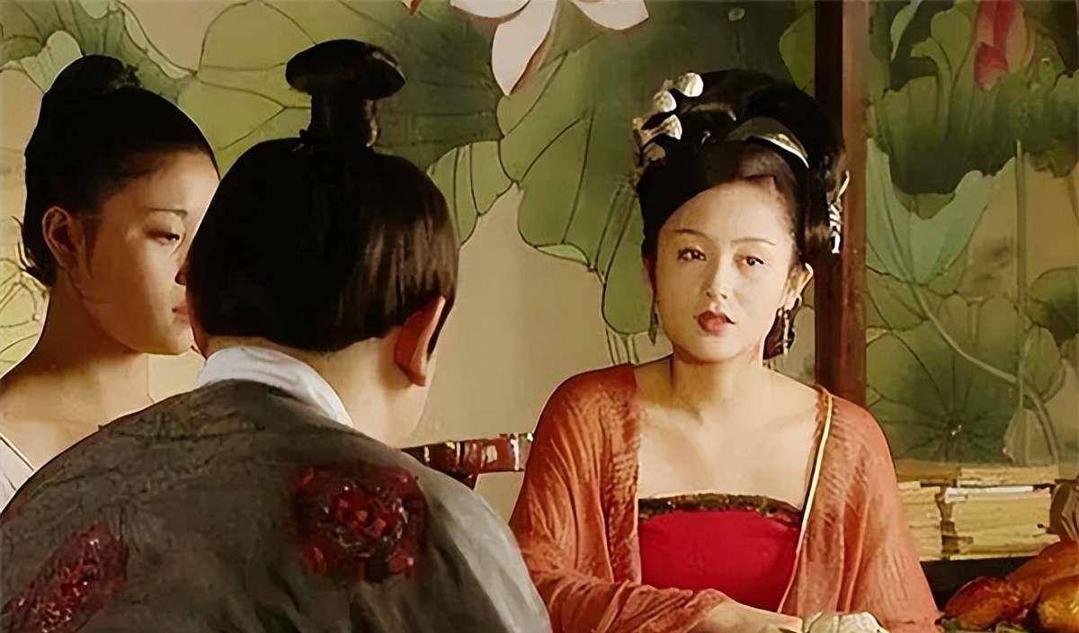 与武攸暨的婚姻缺乏爱情的成分,由于她对武攸暨并没有情感,太平公主的