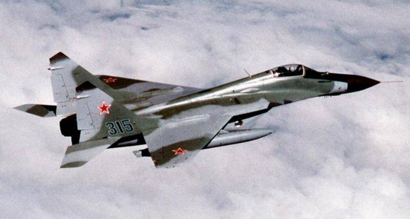 原创中国曾花45亿美金买100架飞机被人说冤大头如今回头看真值