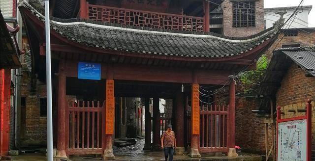 原创湖南又一古村走红被誉为江南第一村靠一人而名留青史