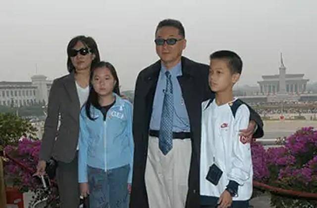 原创王小屯与李敖恋爱被学校得知系主任损害文化大学的形象和声誉