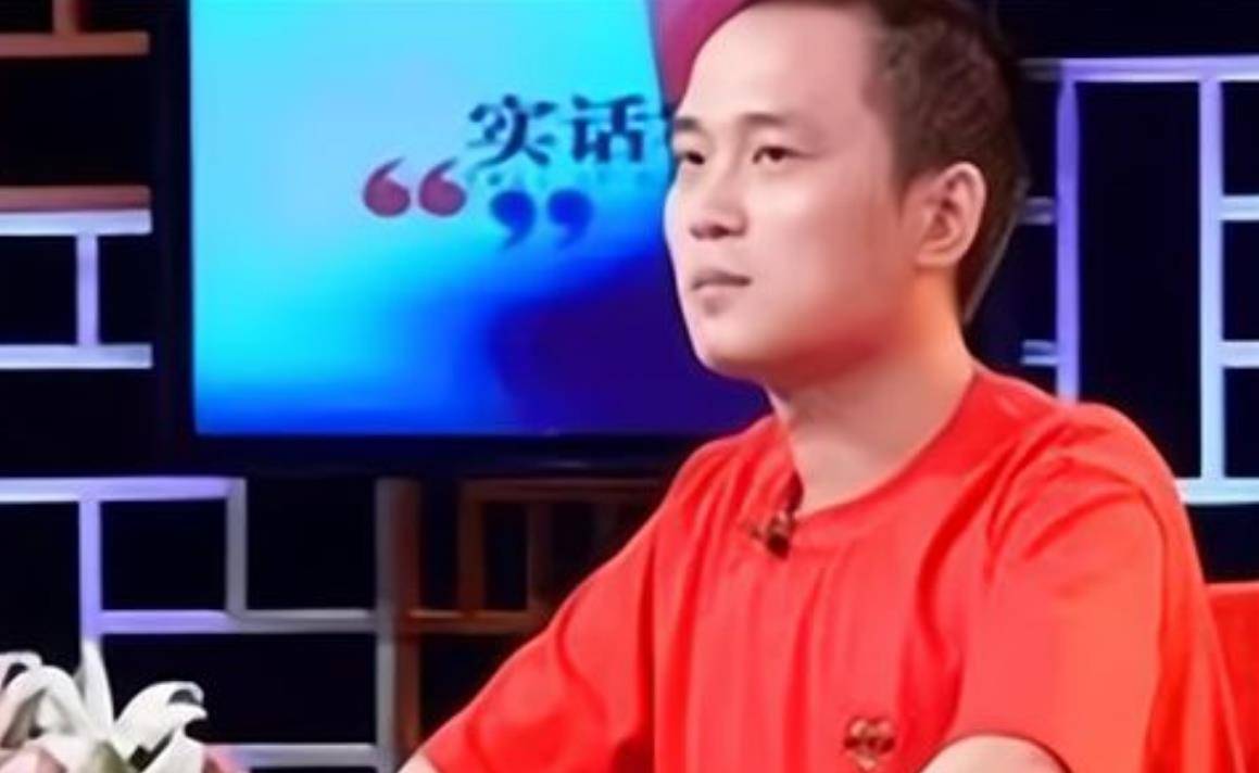 原创高考钉子户张非四次高考四次名校一次弃读两次被劝退