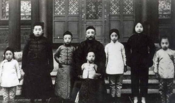 原创张作霖六个漂亮女儿的结局如何大多数被包办婚姻命运都很悲惨