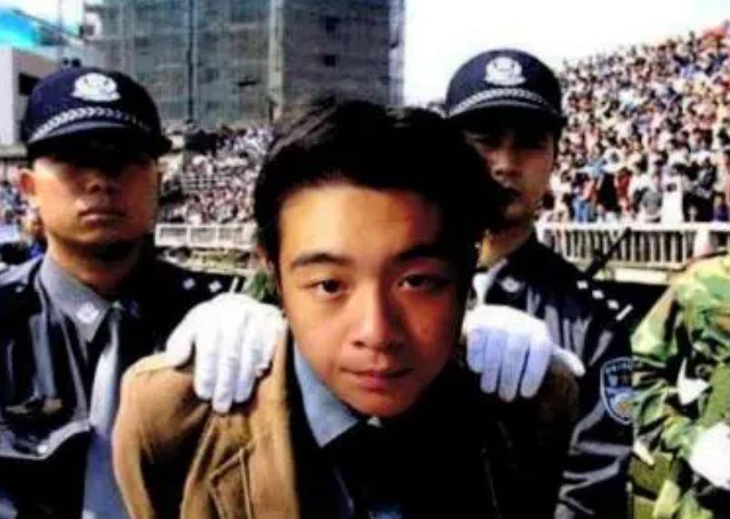 2002年湖北男子被枪决9年后离奇复活最后竟牵出案中案