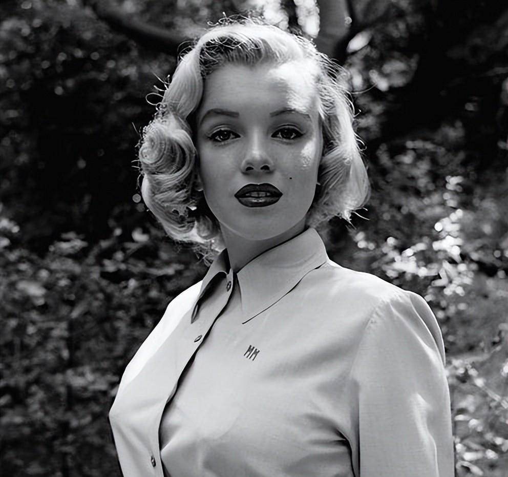 约翰肯尼迪_容貌_丈夫