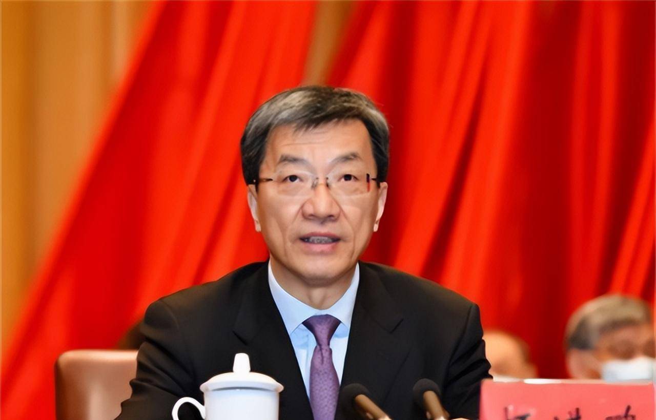 湖南小学生发现教科书有错误,致信教育部部长,得到的回应是什么_谢思