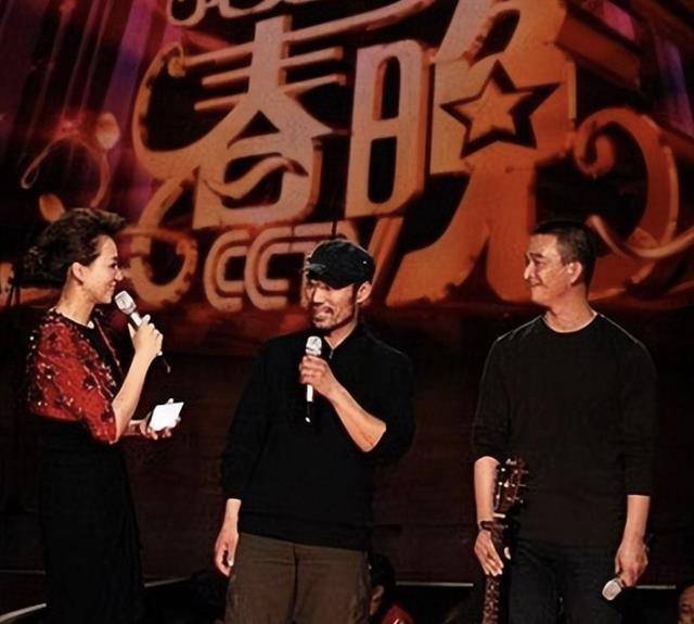 13年后看旭日阳刚,差距一目了然,一个身价百万一个却早已认命_汪峰