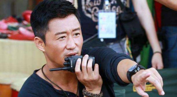 原创全场是中国人却在节目中全程飙英语吴京回怼别和我讲英文