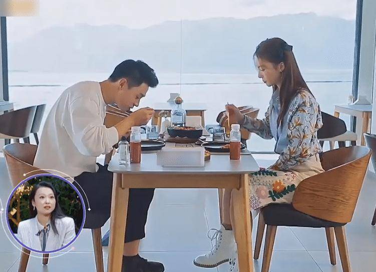 看到这一对其实还是挺令人感到可惜的,如果陈一鸣能够主动一点,在跟