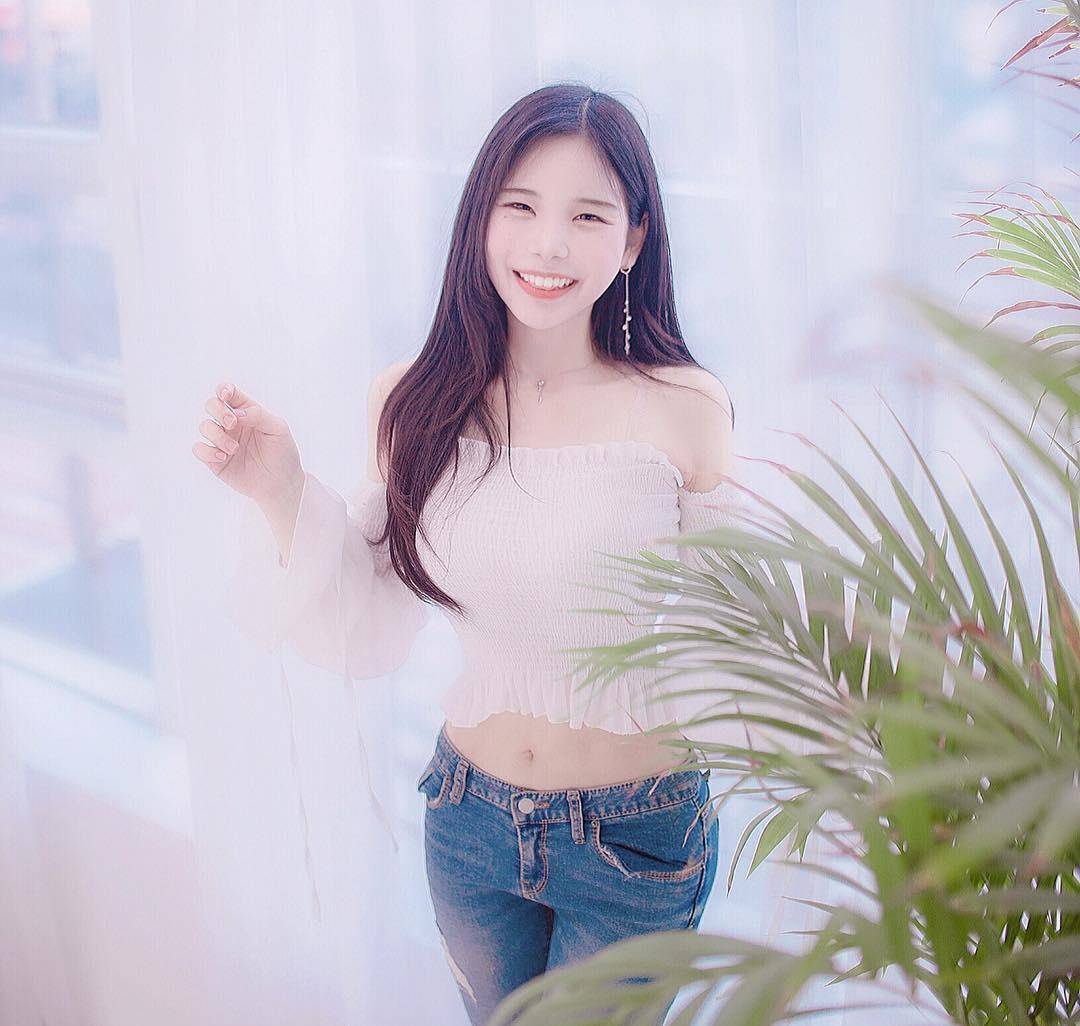 原创你们想看的时尚小姐姐来了有没有符合大家对女神的定义呢