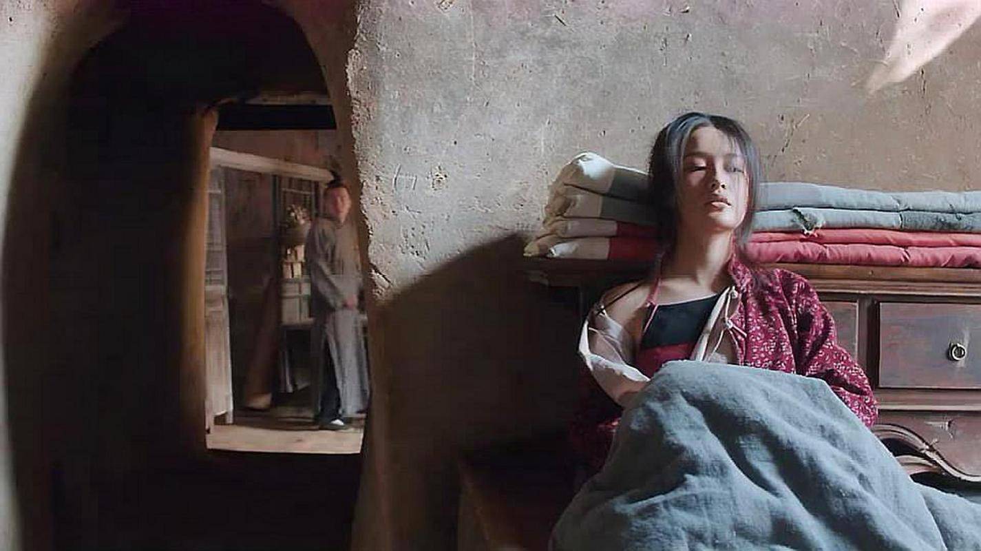 白鹿原中白孝文与田小娥情感与伦理的交织