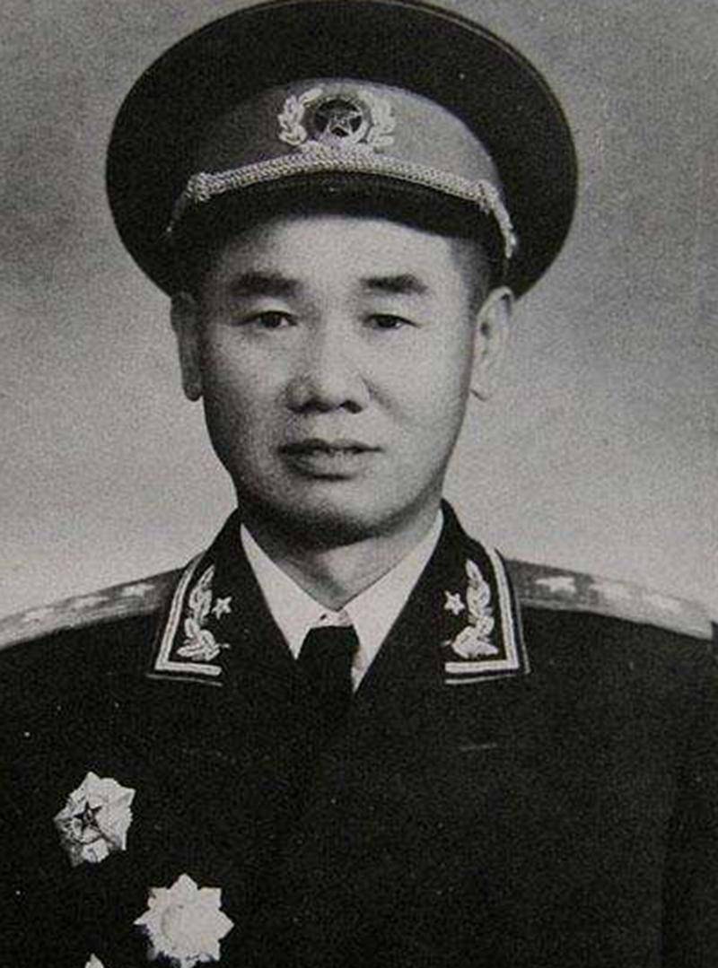 之后,曾思玉,杨得志,王必成以及张才千陆续担任了武汉军区司令员,今天