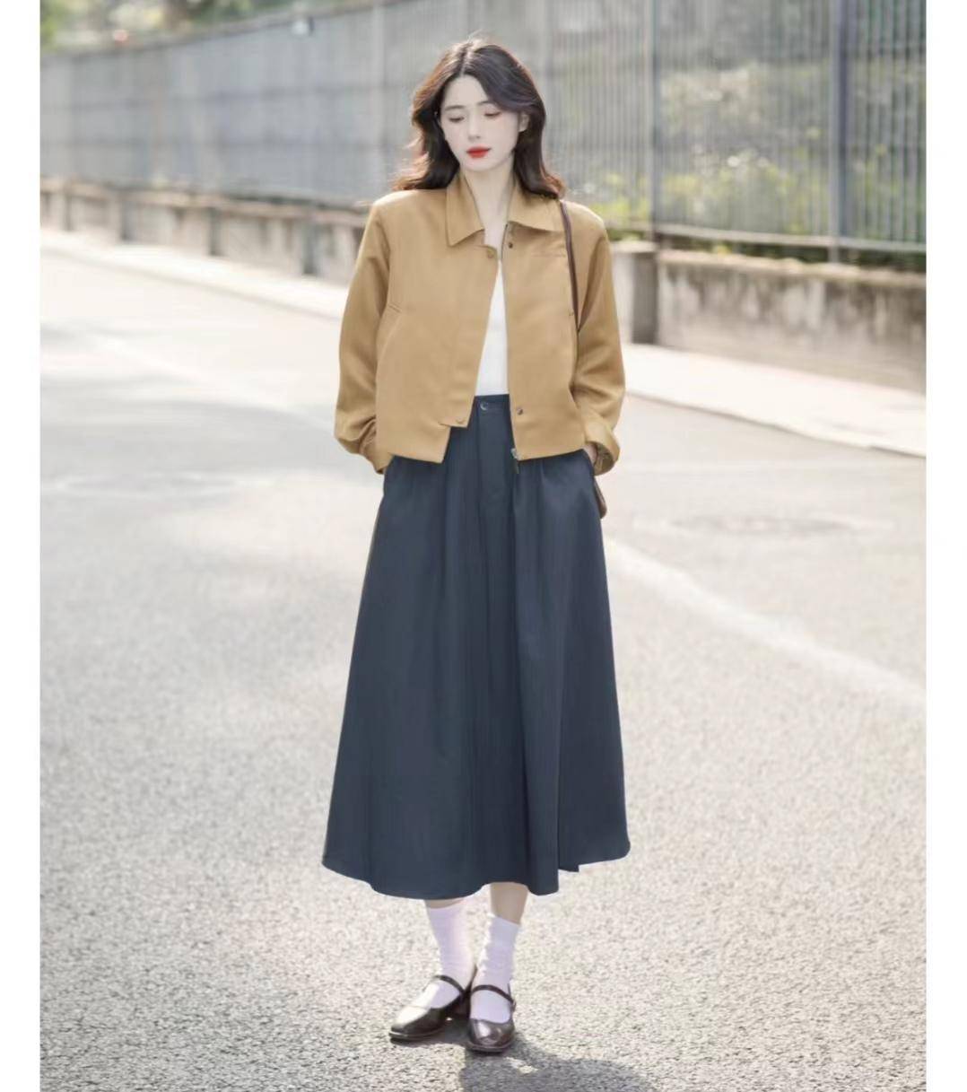 衣服再多不会穿也白瞎中年女人的4种穿搭风格不显老还气质