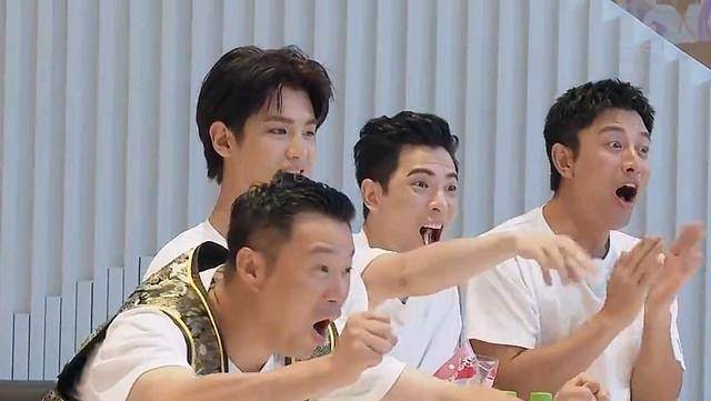 原创原创极挑黄明昊太鸡贼比赛故意输给杨超越把难题留给黄景瑜