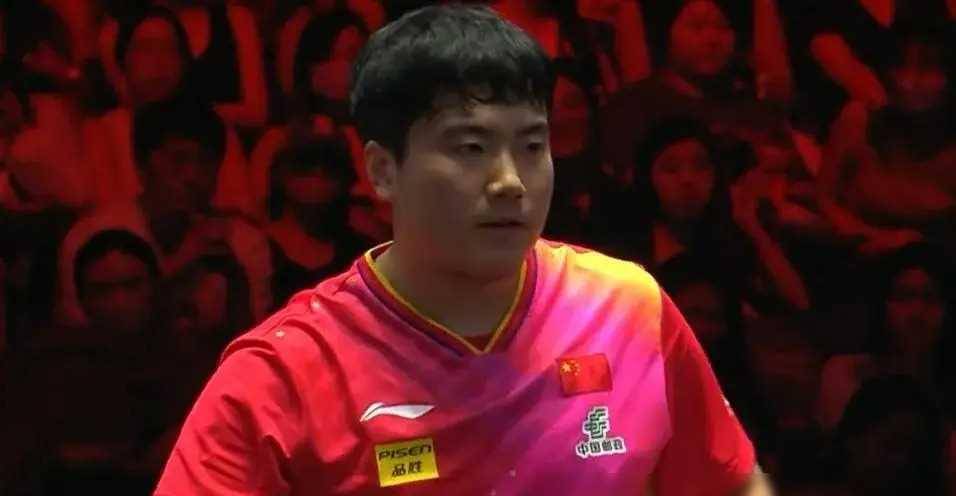 梁靖昆激战七局,艰难闯进半决赛_波尔_比赛_梁景坤