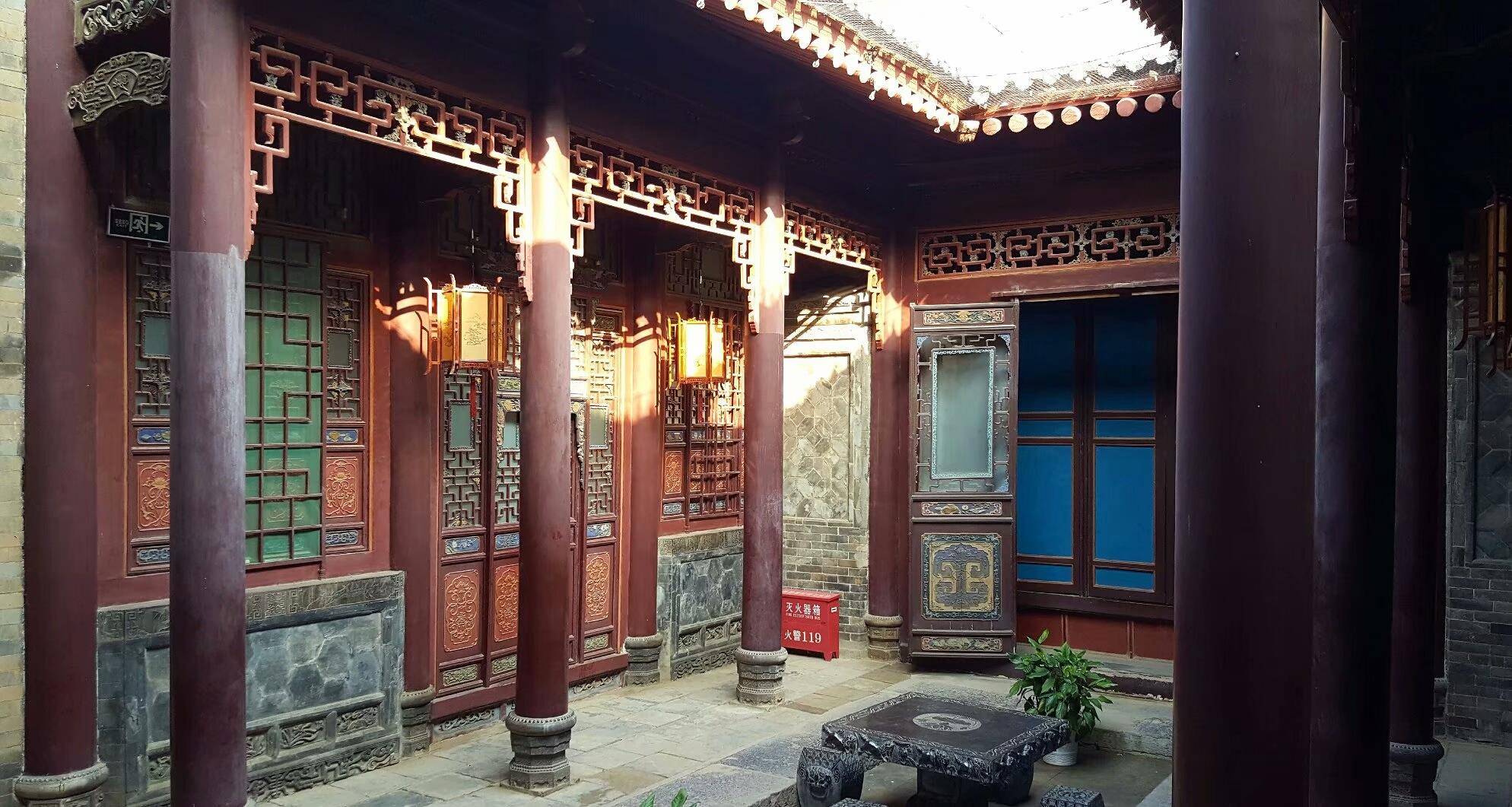 陕西很有名的豪宅,距今已有200多年历史,屋主是慈禧的干女儿_周家大院