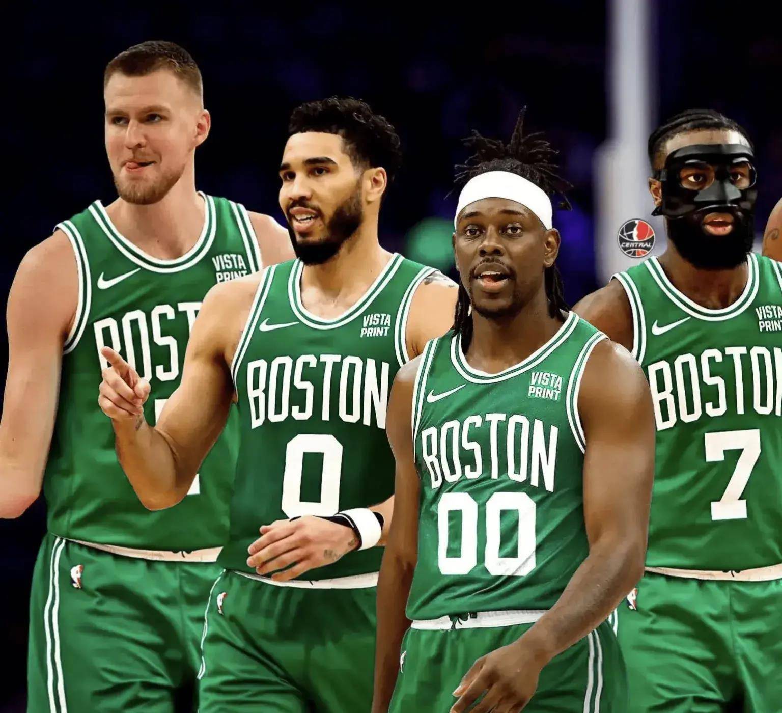 常规赛出战场次达到800场,成为队史继库里和克里斯-穆林后第三人