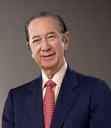 98岁儿孙满堂安然离世,他却被砍断手脚孤独而终_姚剑云_姚建云_澳门