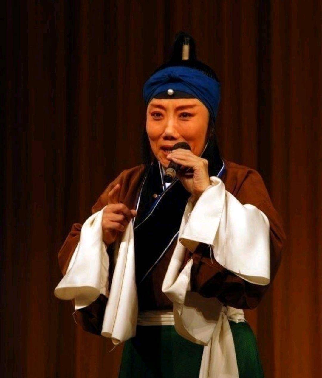 原创兰文云被排挤离开舞台许多人还称其自找的那李晓兰遭遇黑幕呢