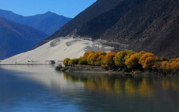 去拉萨林芝旅游七天六晚自助游行程安排 去拉萨林芝旅游七天六晚自助
