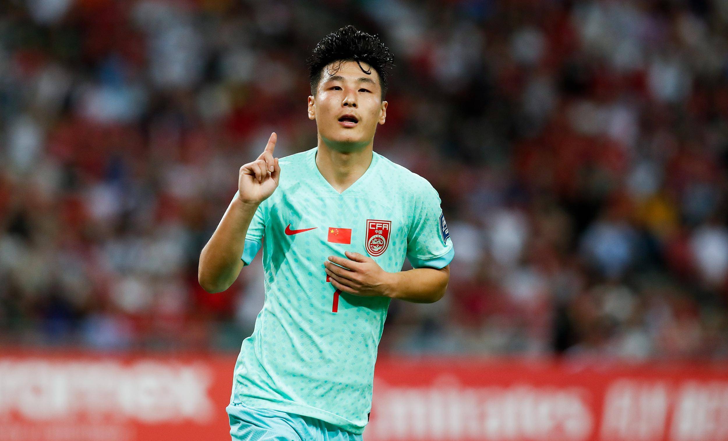 早安·世界|国足两球领先痛失好局平新加坡,武磊双响 失点_大学教授