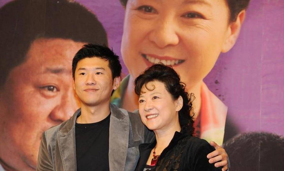 完美避开妈妈高颜值基因梅婷女儿与宋佳拍戏气质与梅婷差半截