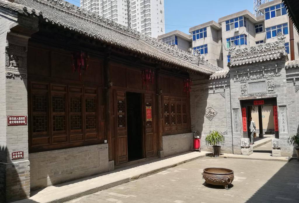 陕西很有名的豪宅,距今已有200多年历史,屋主是慈禧的干女儿_周家大院