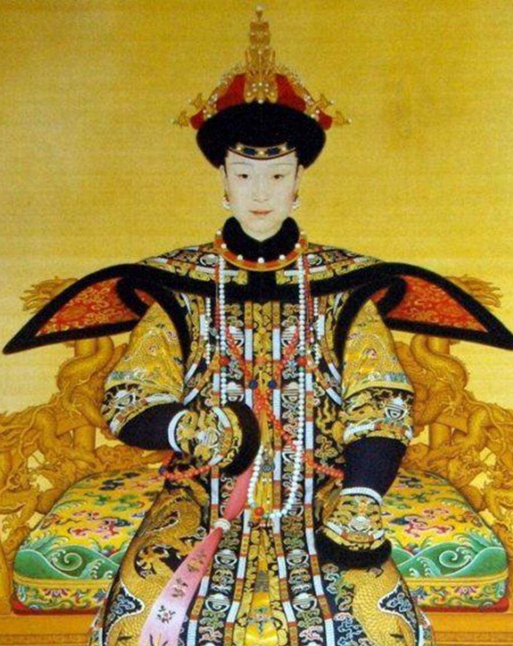 图为孝圣宪皇后.清宫剧中甄嬛的历史原型——熹贵妃.