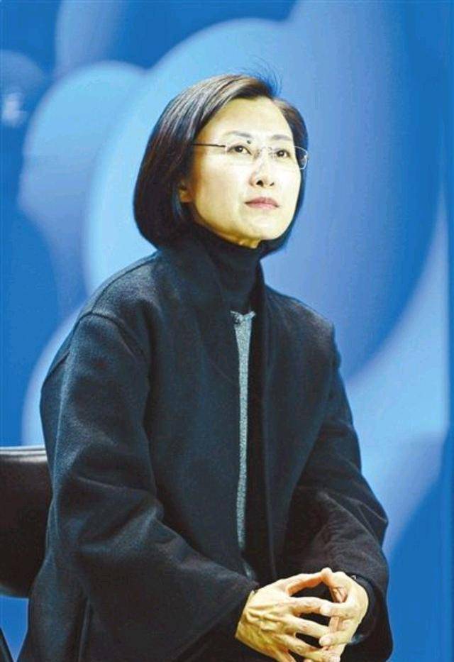 原创京剧名家张火丁被同行私下称为饥饿营销蹭热度而她根本不在乎