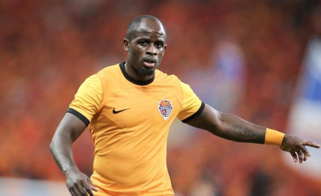 原创塔贝克能否在青岛进球青岛红狮主场迎战重庆多位老熟人回青