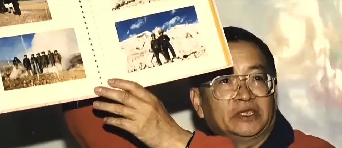 婚后,两人育有一女,名叫梁帆.