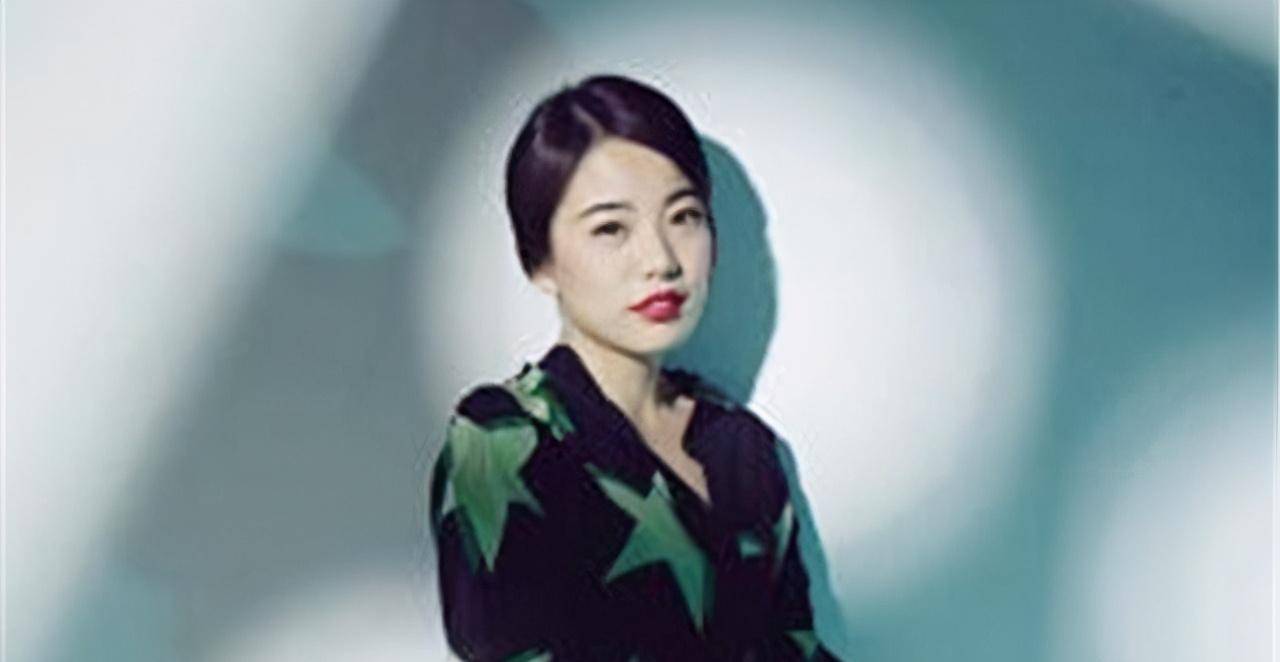 原创蒋方舟我一直比较喜欢没文化的男生