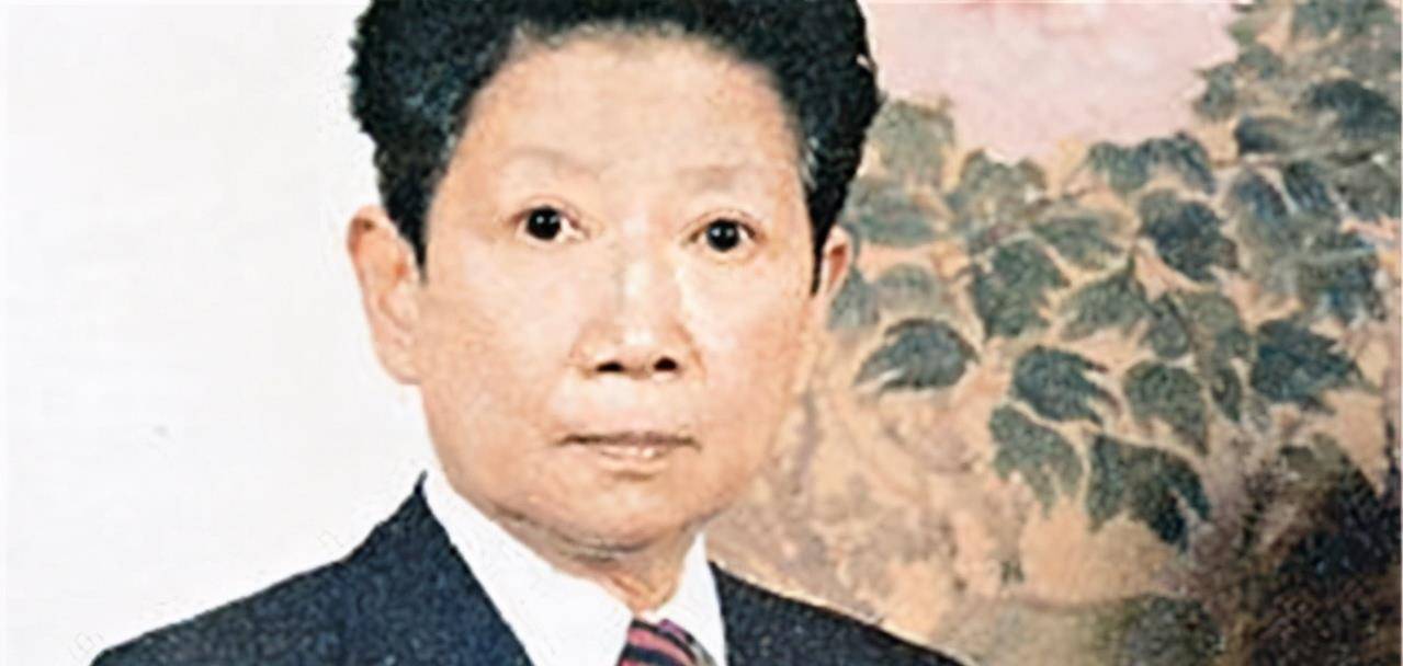 原创孔令伟开雪佛兰兜风把交警击毙老爹用钱摆平