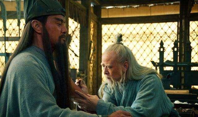 原创曹操为什么杀华佗并非华佗坐地起价真因恐和这事密切相关