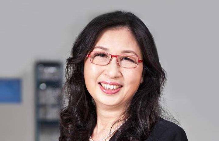 原创任正非卸任后此女凭实力当选华为董事长带领公司狂赚千亿