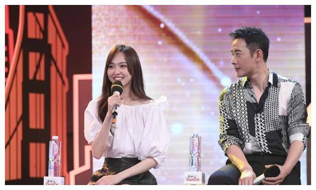 唐嫣称呼罗晋的方式,引起网友热议,这个称呼太出乎意料了!