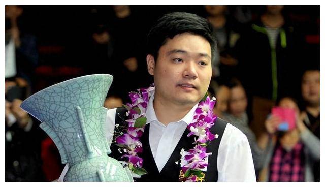 丁俊晖轰满分147创个人新纪录单杆53胜墨菲