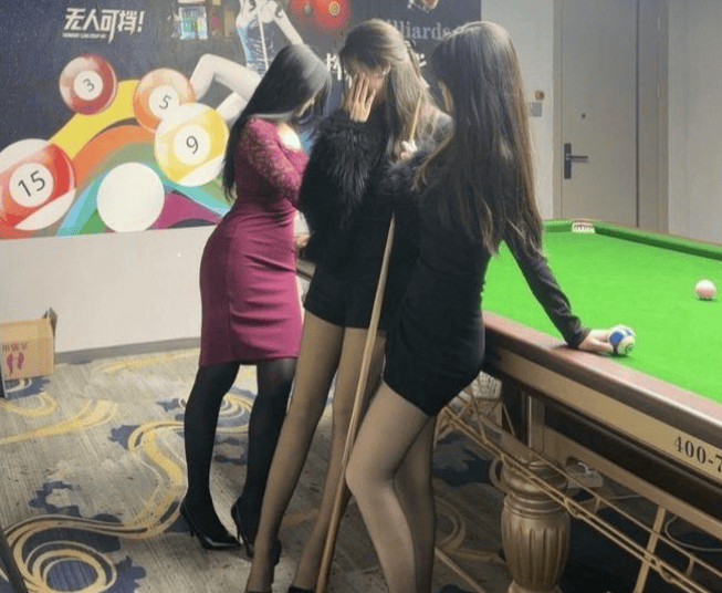 女子在台球俱乐部当陪练一小时190元最高业绩拿了35万