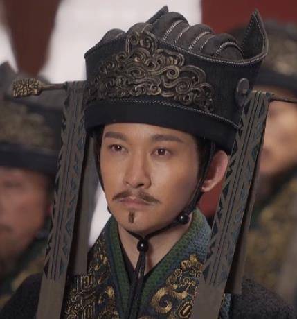 《大秦赋》中,同样是男宠,为何嫪毐被诛杀,龙阳君却