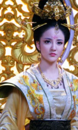 她白天是温柔公主,晚上却化身野兽,一夜将4名美男玩弄致死