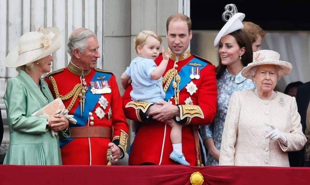 原创欧洲王室有多混乱52岁女子花了7年从私生女成了比利时公主